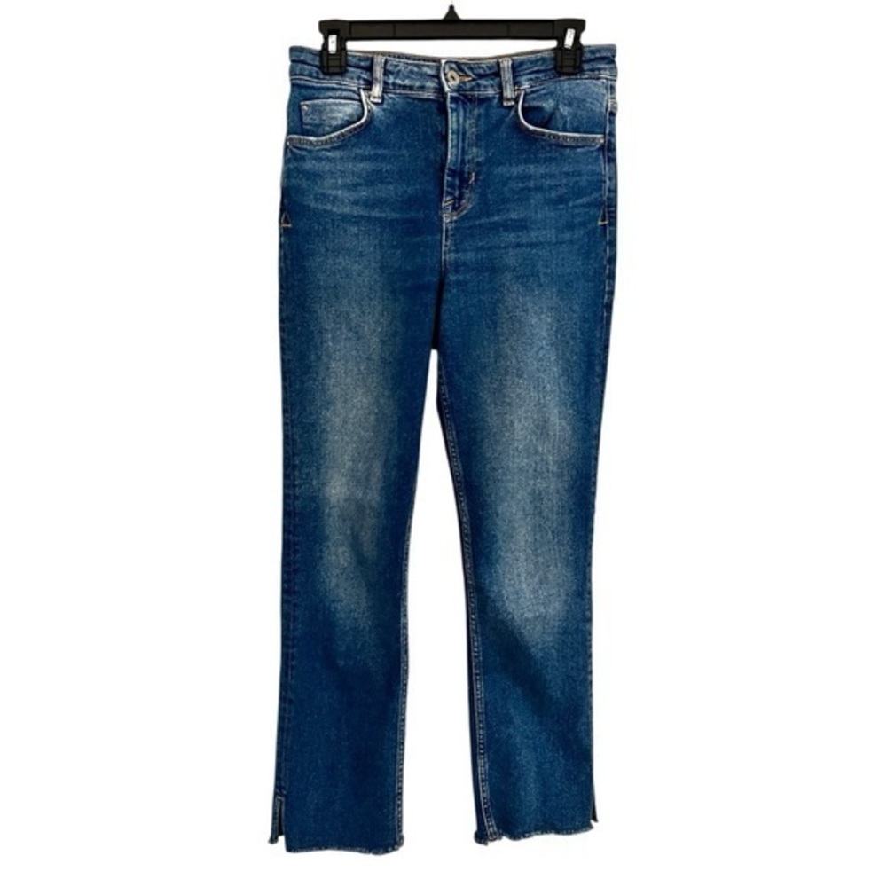 ZARA 6 Straight Leg Raw Hem Blue Jeans